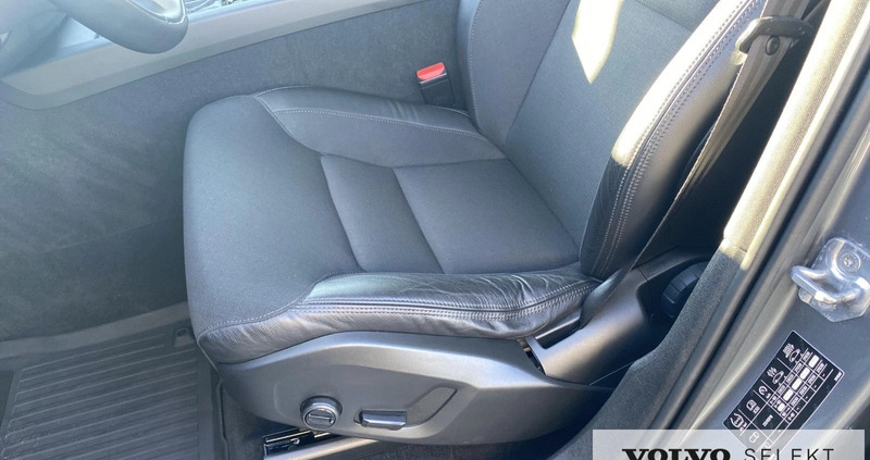 Volvo XC 60 cena 149000 przebieg: 142000, rok produkcji 2019 z Cieszyn małe 407